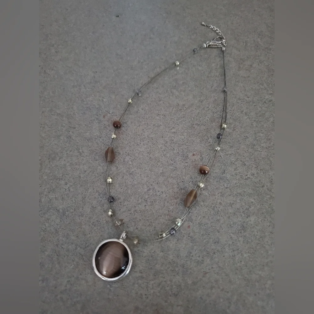 NY Tiger's Eye Stone Pendant 3 Strand Beaded Necklace